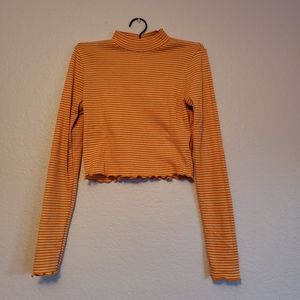 Cropped long sleeve